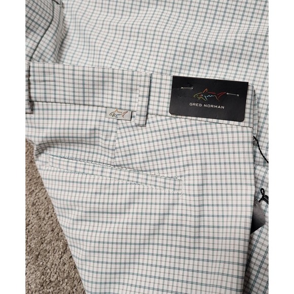 NEW‎ Greg Norman Performance Golf Shorts Mens Size 40 - Picture 5 of 9